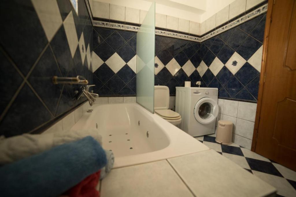 Bodikos Apartments ピツイディア エクステリア 写真