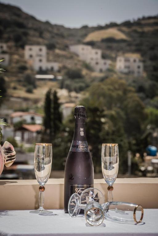 Bodikos Apartments ピツイディア エクステリア 写真
